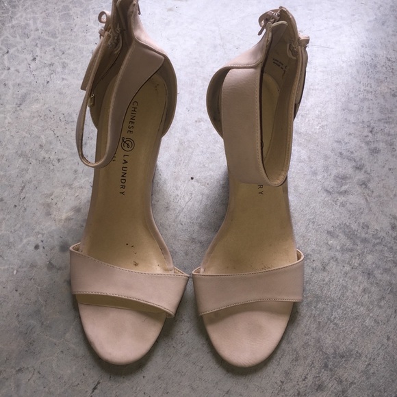 Forever 21 wedged heels - Picture 1 of 3